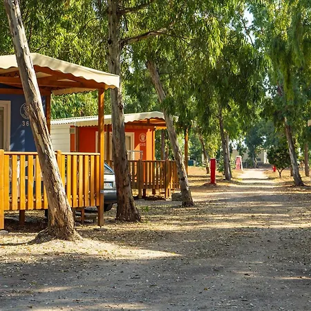 キャンプ場 Village Laguna Blu 4*